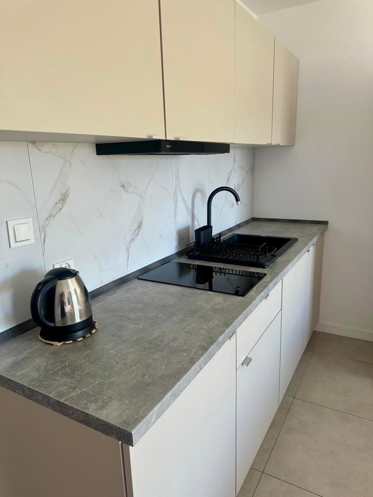 Apartamenty Sunny Stay 亚斯塔尔尼亚 外观 照片